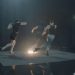 Das Trio von Chiara Bartl-Salvi, Chihiro Araki und Elena Francalanci in synchroner Formation während Heat Island, Toihaus Salzburg 2025