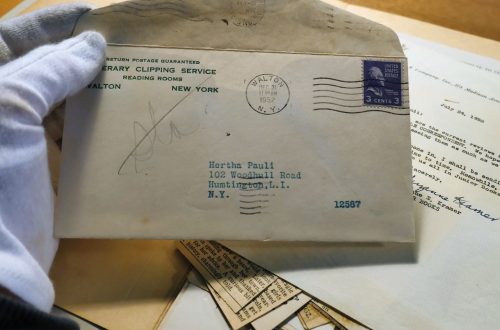 Detailaufnahme eines historischen Briefes an Hertha Pauli, Teil des recherchierten Archivs für die Ausstellung Eine andere Geschichte