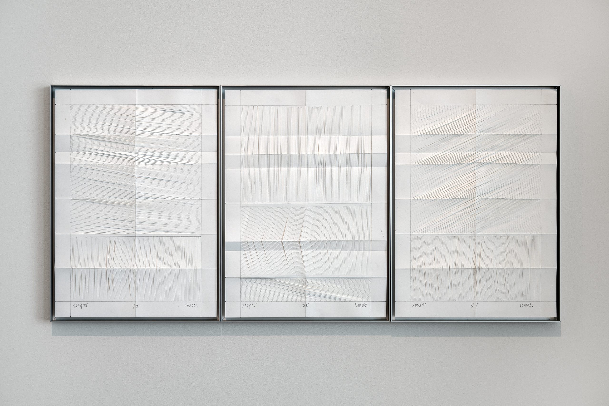 Sofia Karim: Letters of Light, to Stacey Dyer X05475, CCWF prison,
California, 2026, courtesy Galerie Krinzinger and the artists, Foto: Simon Veres